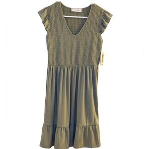 Lucky Brand Green Dress with Pleats & Ruffles, V-Neck, Size Small, NWT